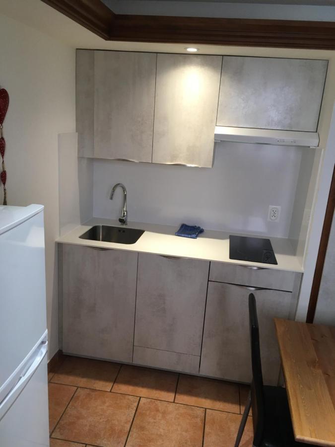Apartment Cali Elina Риквир Екстериор снимка