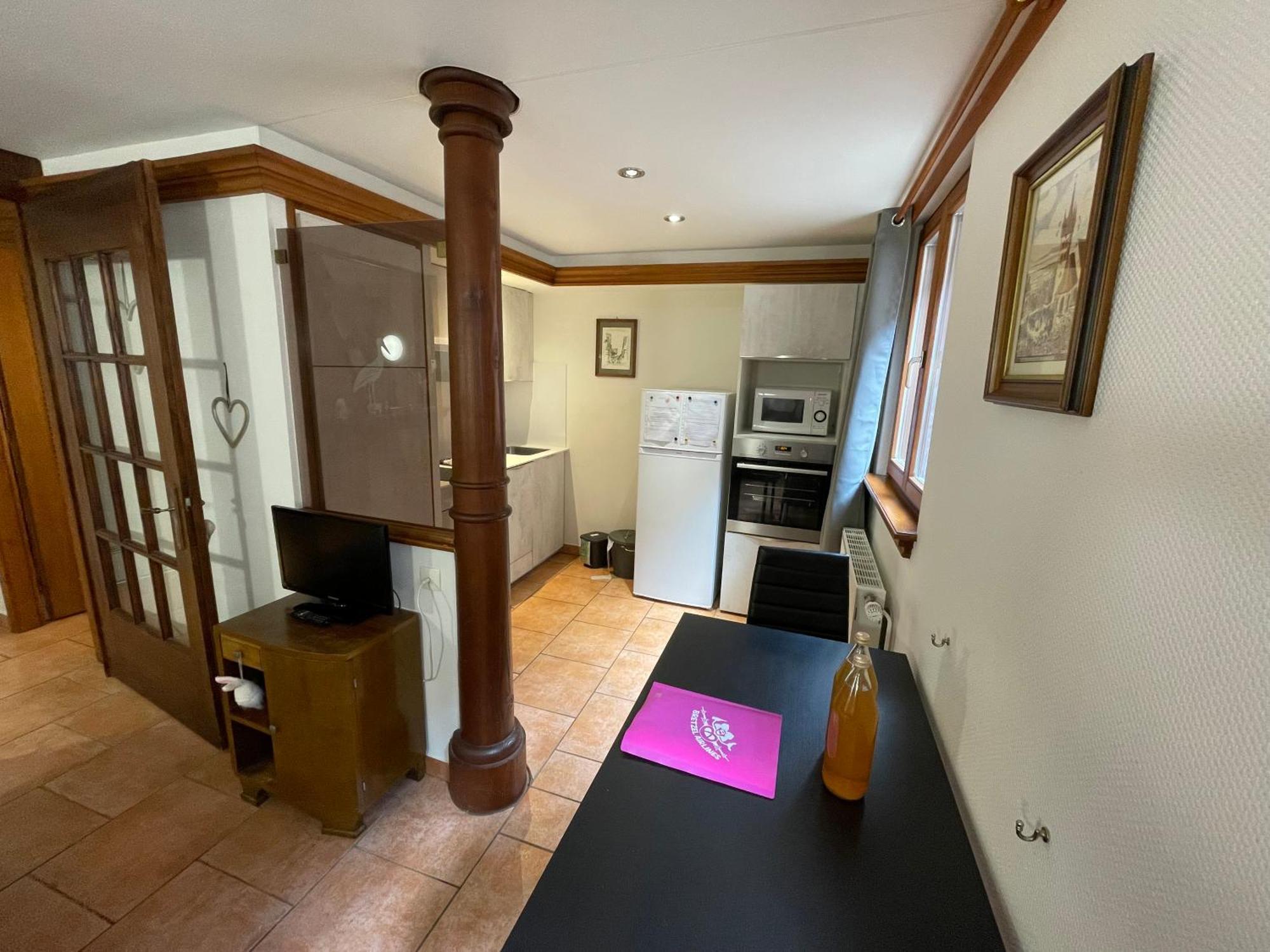 Apartment Cali Elina Риквир Екстериор снимка